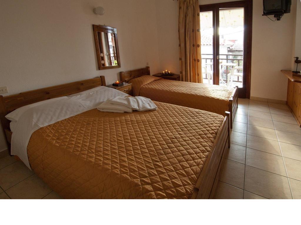 Hotel Platanidia Bilik gambar