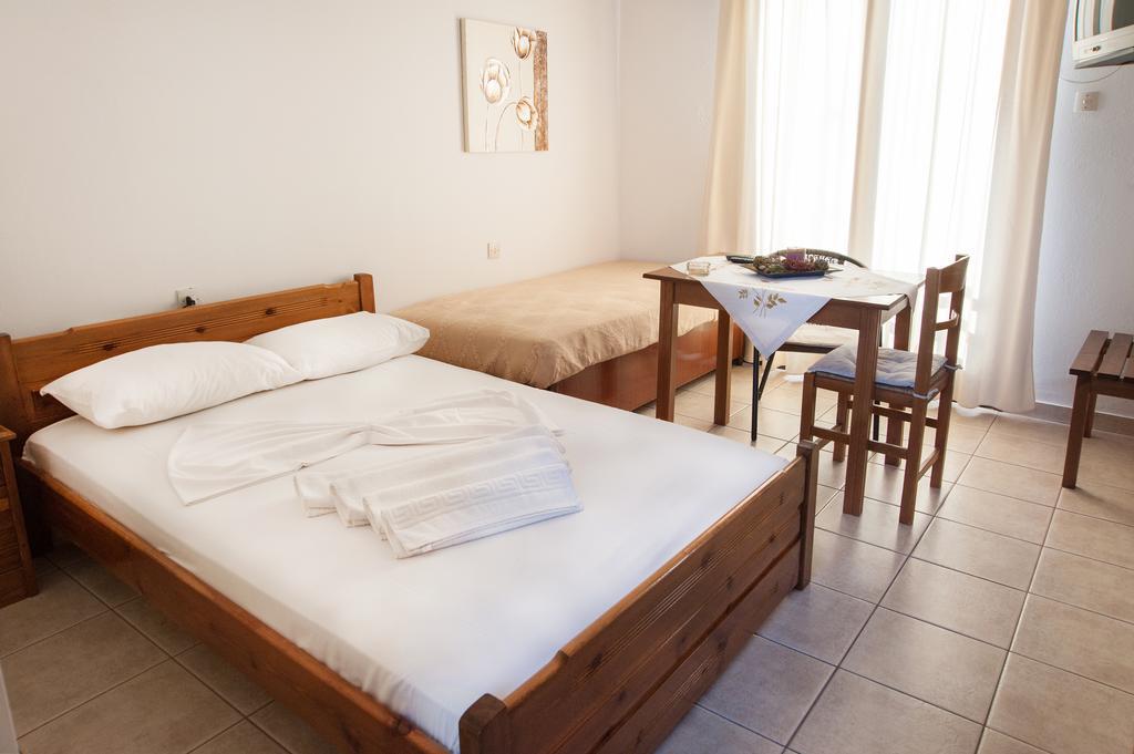 Hotel Platanidia Luaran gambar